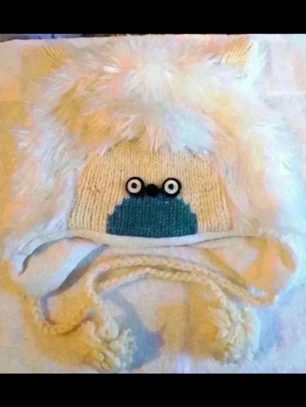 Y2K Discontinued Delux Yuki The Yeti White Wool Blend Warm Winter Beanie Hat Cap